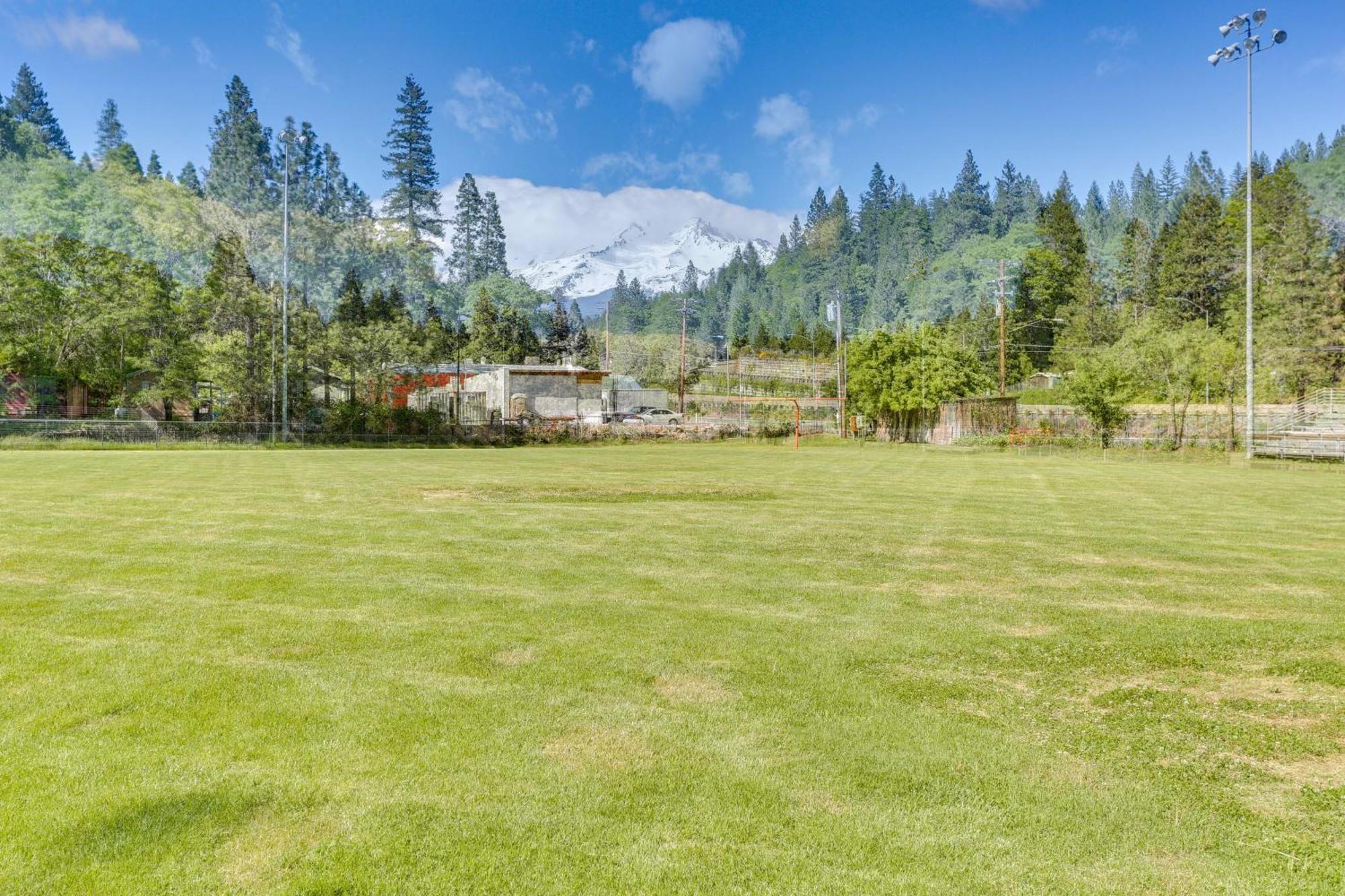 Dunsmuir Apartment About 17 Mi To Mt Shasta Ski Park! Exterior foto